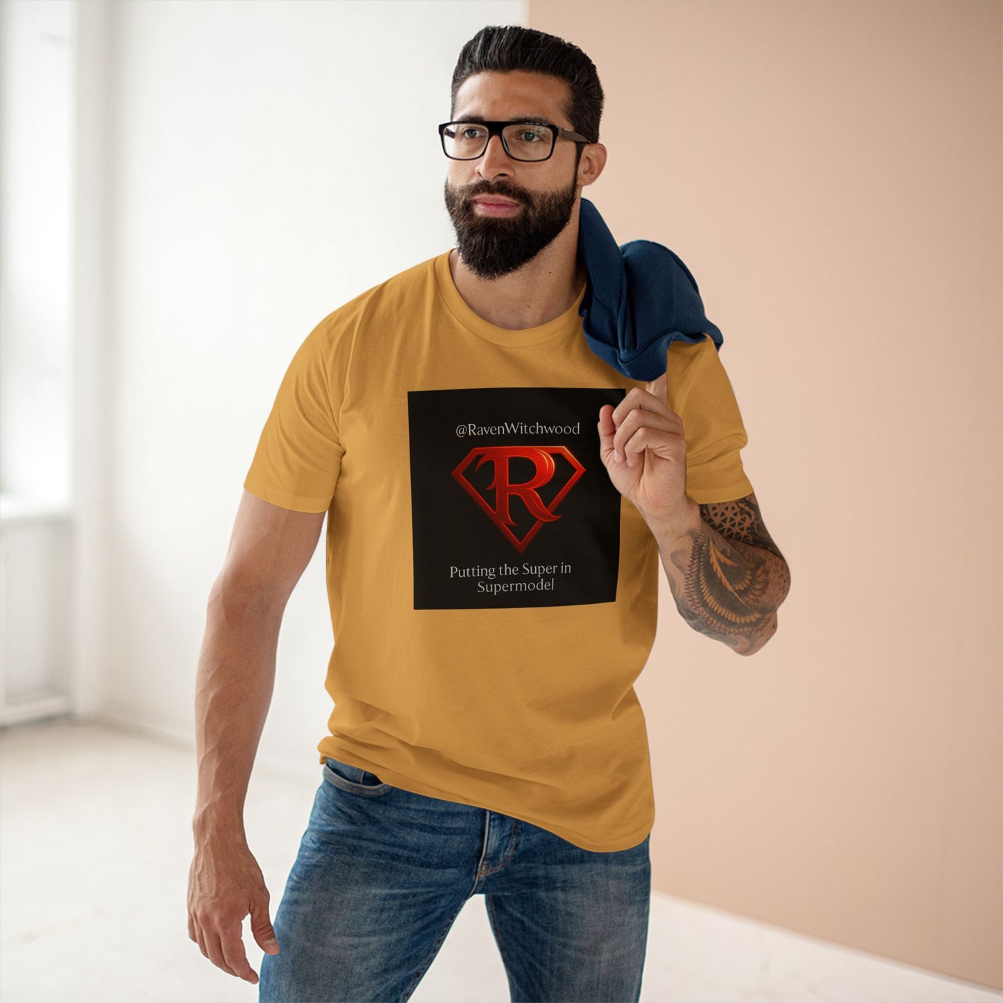 T-Shirt - Super Model Raven Witchwood as Superman Cosplay